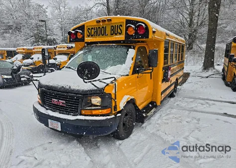 2014 GMC Savana Cutaway G3500 из США, поврежденный, VIN 1GD373BGXE1154040